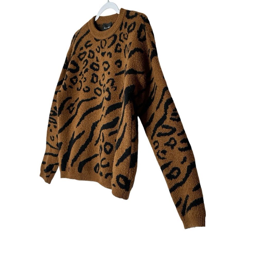 REVOLVE LINE & DOT  Sweater Women Small Oversized  Soft‎ Relaxed Cheetah Print - Picture 5 of 7